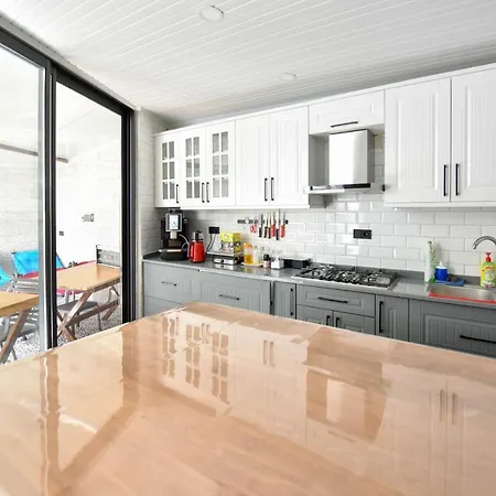 Ξενοδοχείο Casa Luxury 3*